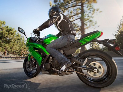 kawasaki-ninja-650-a-8w