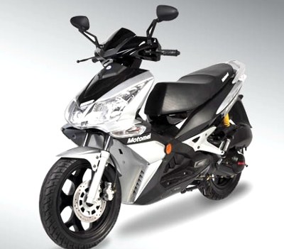 scooters-strato-150-01